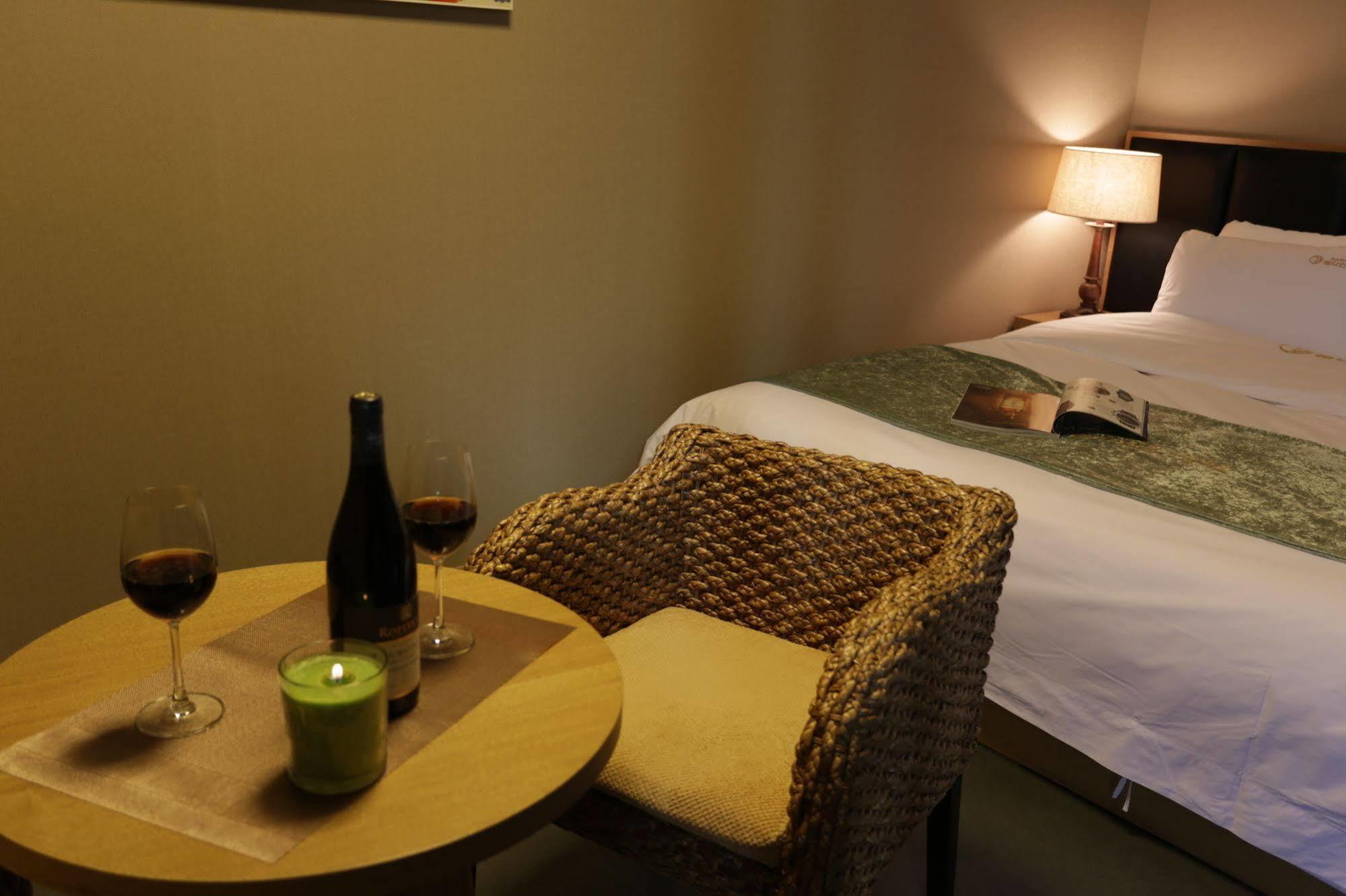 Radiance Tourist Hotel Кодже Екстер'єр фото